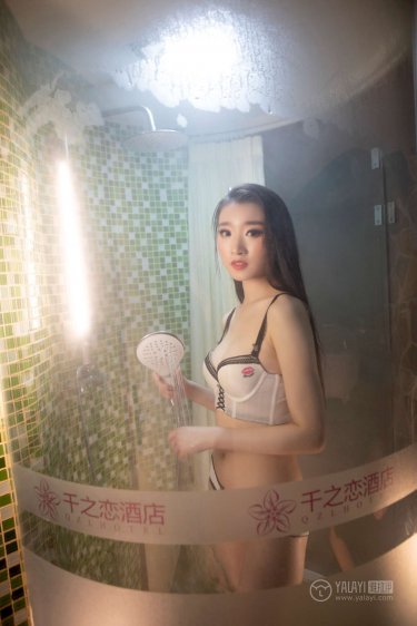 含她的乳奶揉捏揉搓狠狠